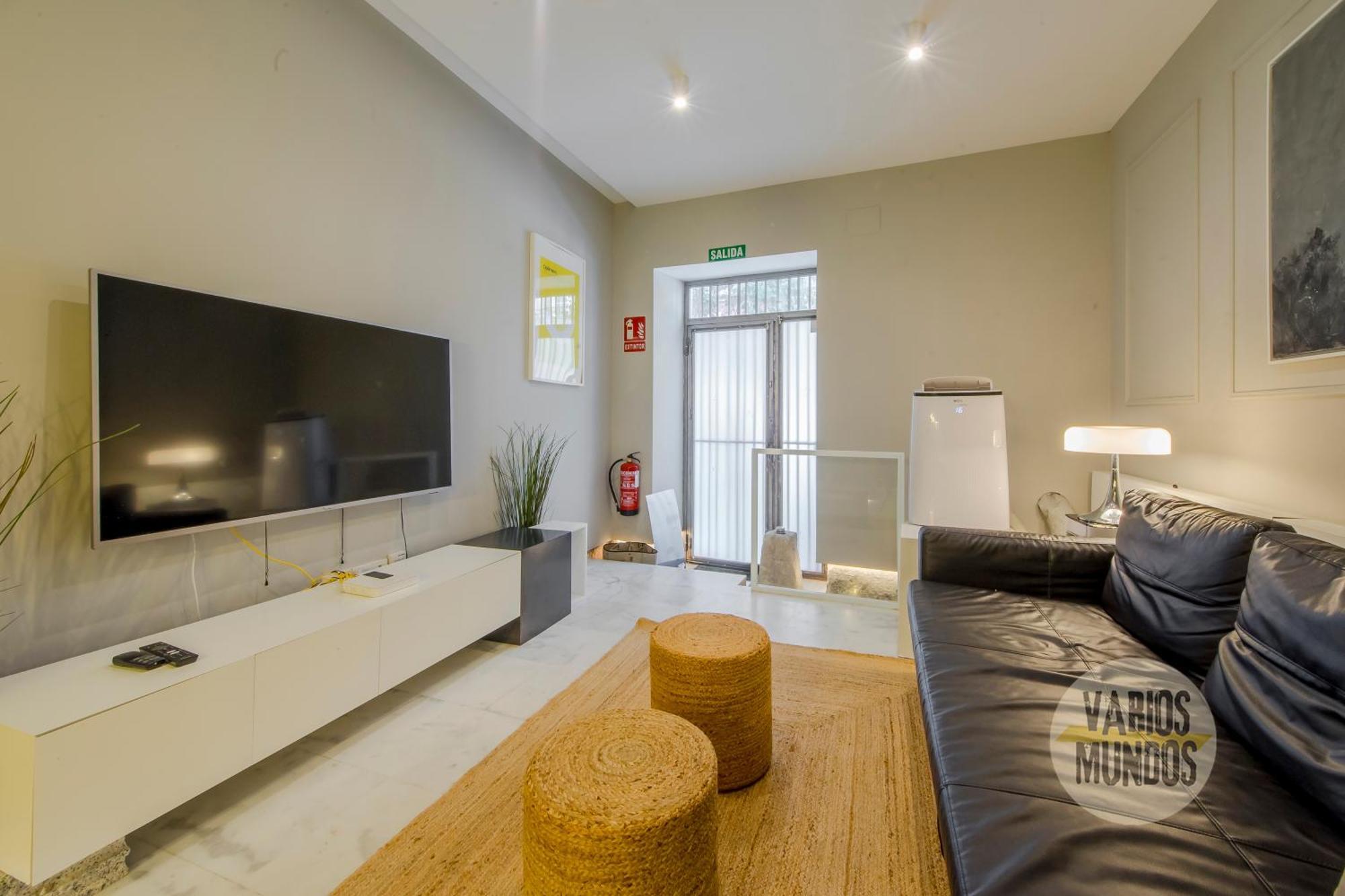 Cool Duplex Bajo Apt 7Pax Cerca De Tirso De Molina E2 Madrid Exterior photo